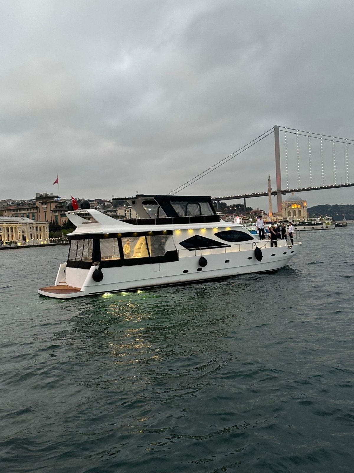 Motoryacht 22 m 3