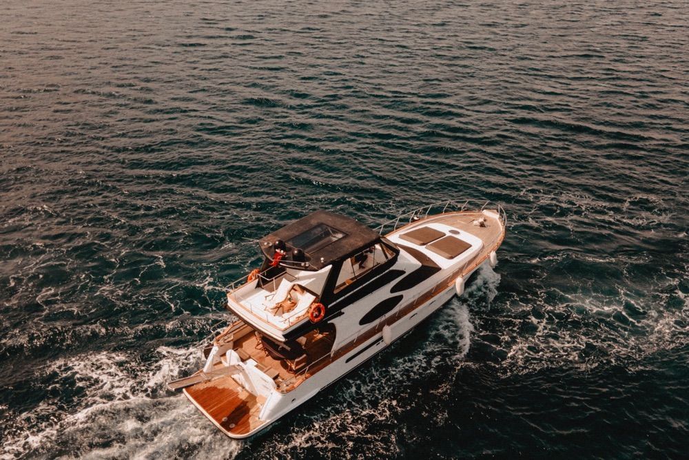 Motoryacht 19 m 3