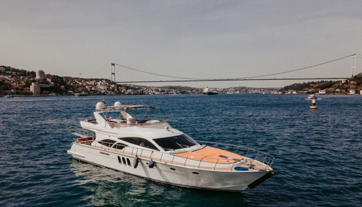 Luxury Motoryacht 22 m 1