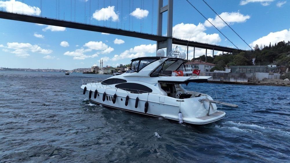 Luxury Motoryacht 22 m 3