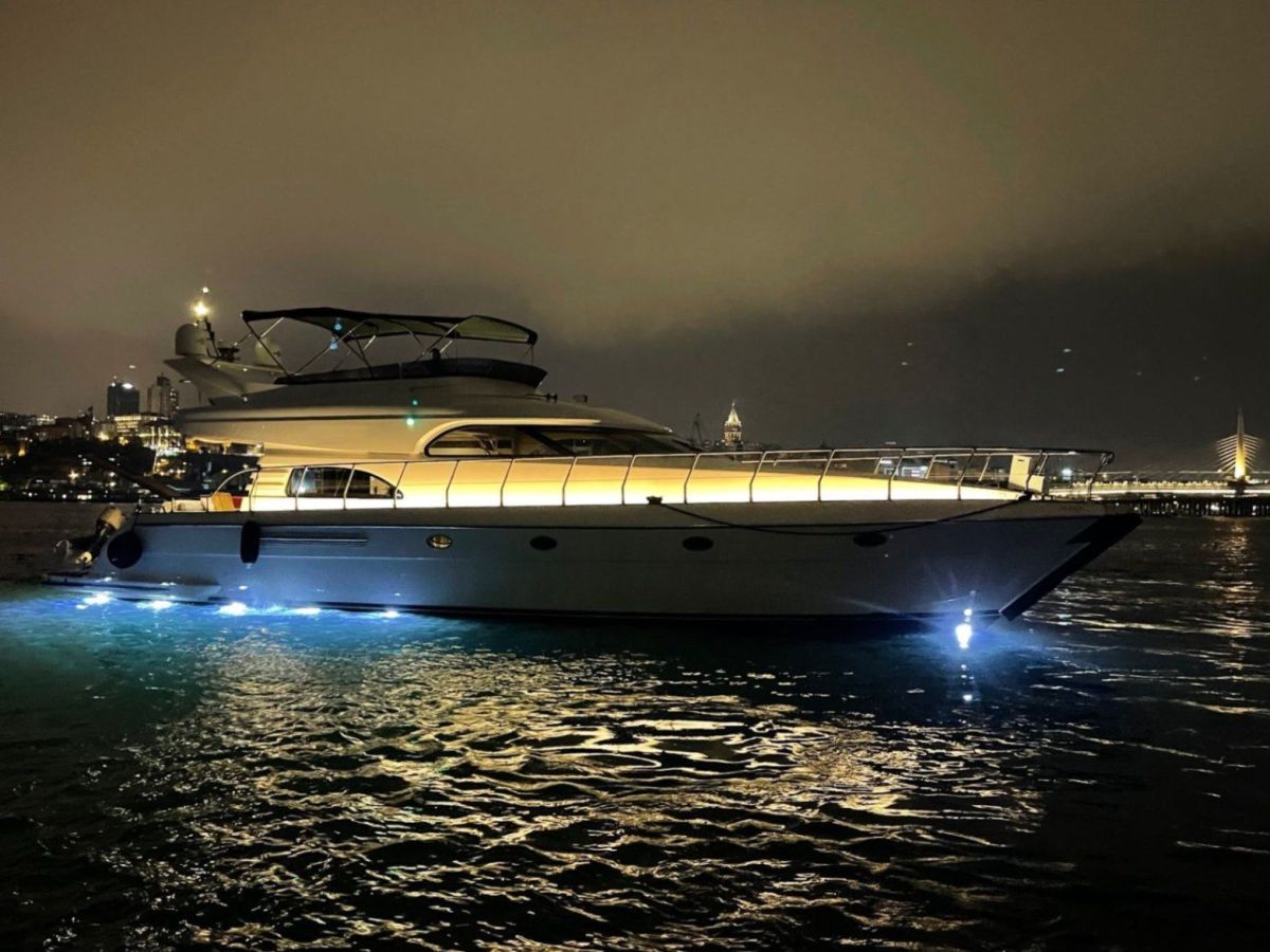 Luxury Motoryacht 22 m 1