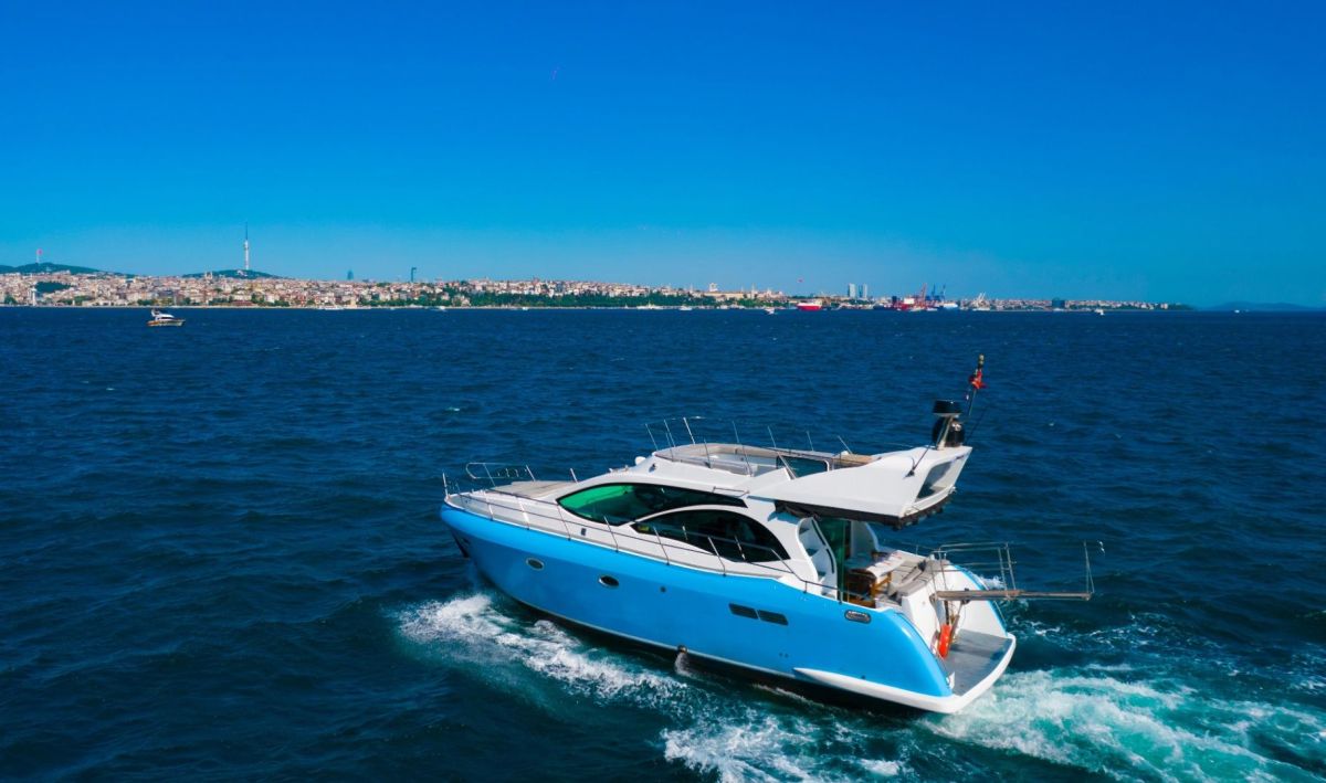 Luxury Motoryacht 14 m 3