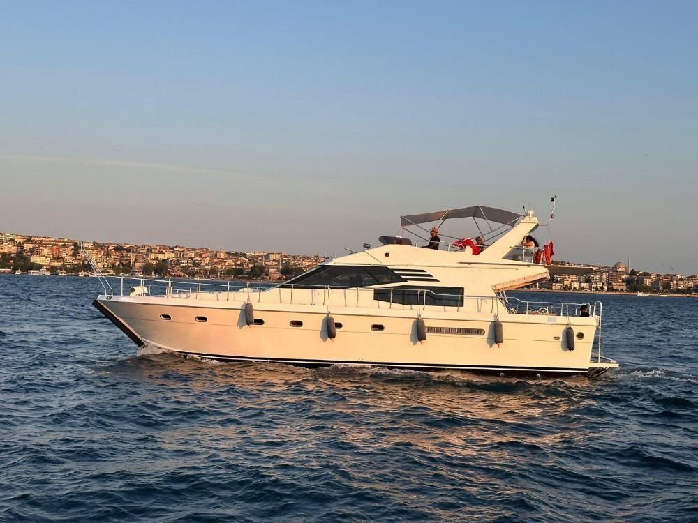 Motoryacht 18 m 1
